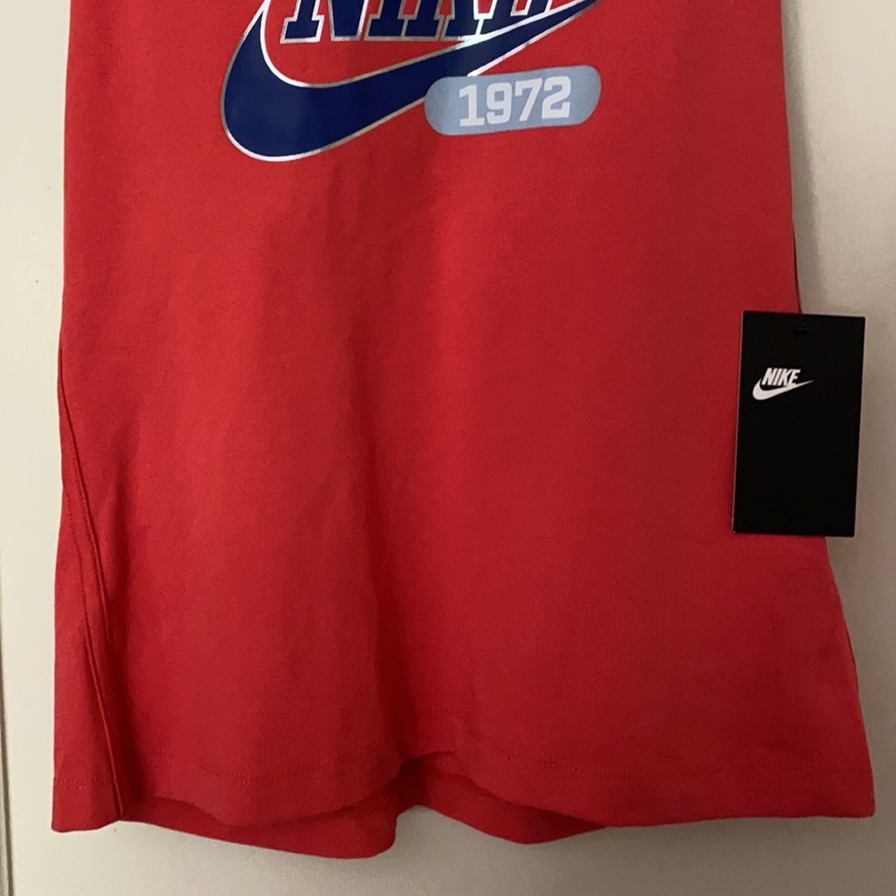 NWT Nike red tank top
size: XL - Picture 3 of 9